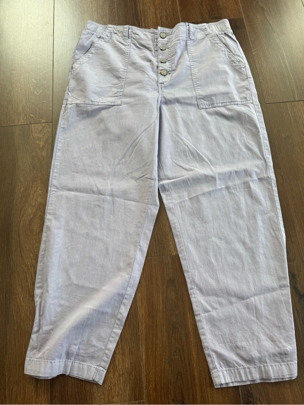 Sonoma Lavender High-Waist Button-Fly Capris